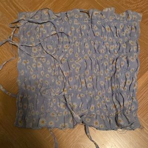 I am selling a flower crop top!!
